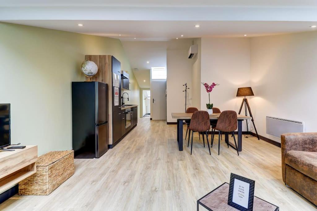 La Cambuse Topdestination-Bourg - Centre Ville - Classe 3 Etoiles מראה חיצוני תמונה